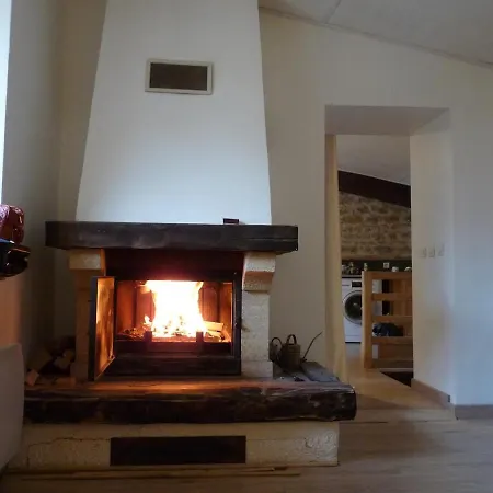 Lägenhet Casa De L'aberg' *